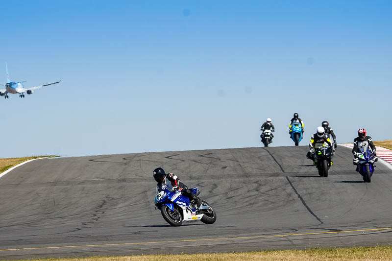 donington no limits trackday;donington park photographs;donington trackday photographs;no limits trackdays;peter wileman photography;trackday digital images;trackday photos